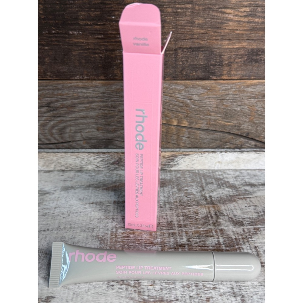 Rhode Peptide Lip Treatment Rhode Vanilla Hailey Bieber NIB